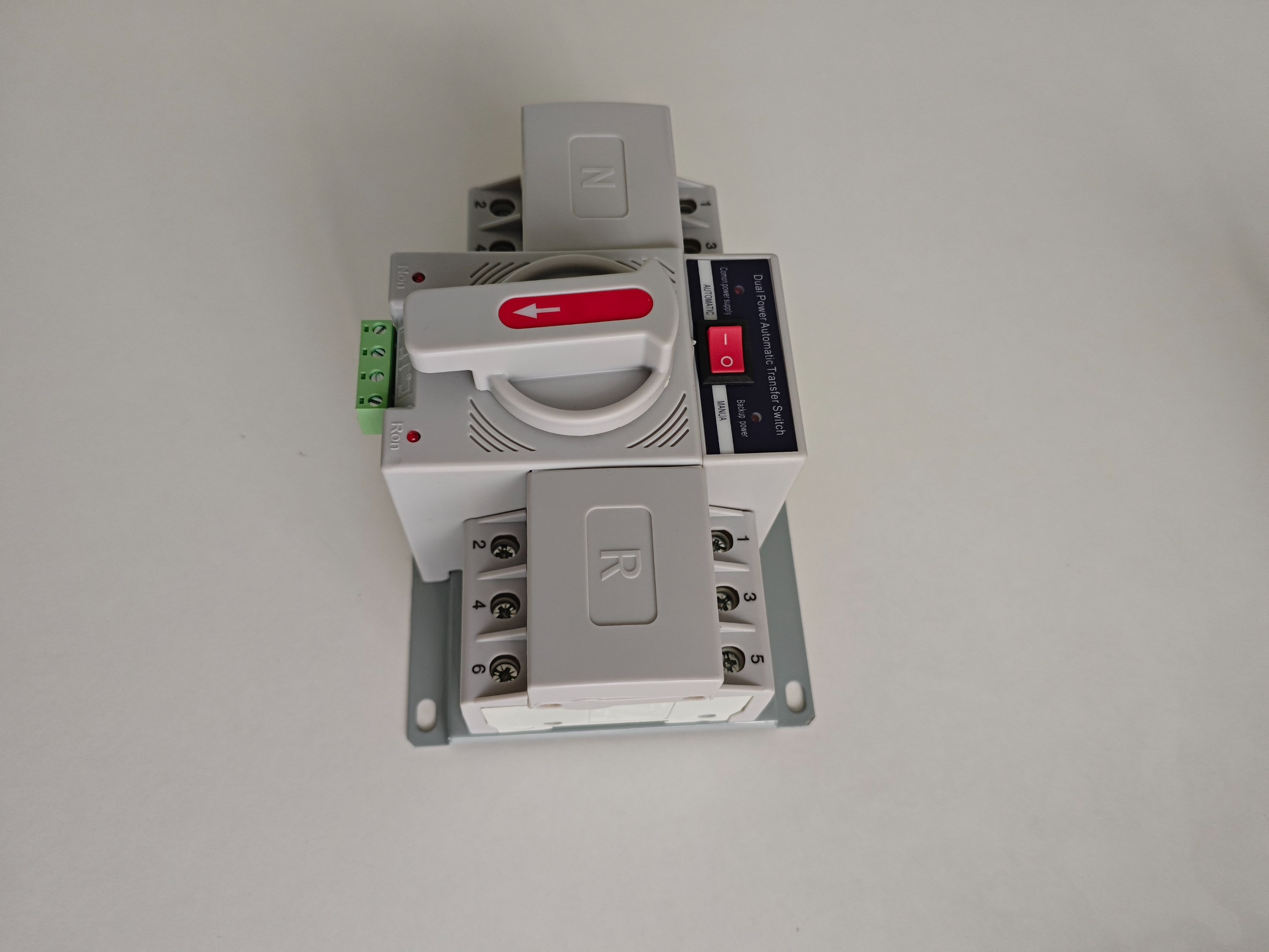 Automatic Transfer Switch: Discover the Top Factory Solutions for Seamless Power Management