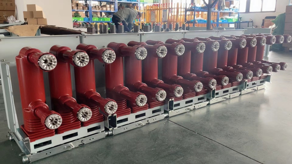 OEM Indoor Circuit Breakers: Essential Protection for Your Electrical Systems